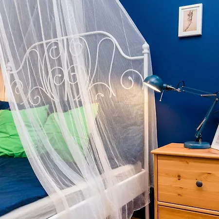 Apartament Zurawia 아파트